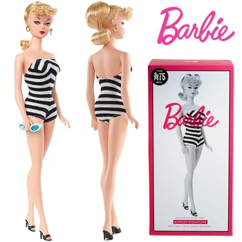 Barbie GHT46 Podpis Mattel 75. Obletnico Klasične Igrače Črno in Belo Batsuit Barbie Zbirka Edition Igrače Dekleta Strup