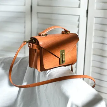 Originalne ročno izdelane umetnostne retro naravnih Pravega usnja messenger ženska torba majhno vrečko Britanski stil letnik usnje messenger bag